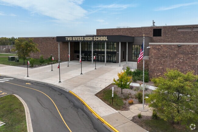 Two Rivers High School offers a student/teacher ratio of 19 to 1.