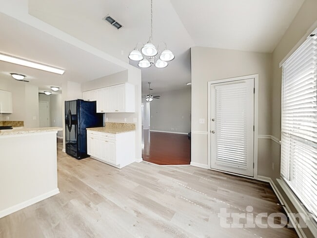 838 Poydras Ln W, Jacksonville, FL 32218 - photo 6