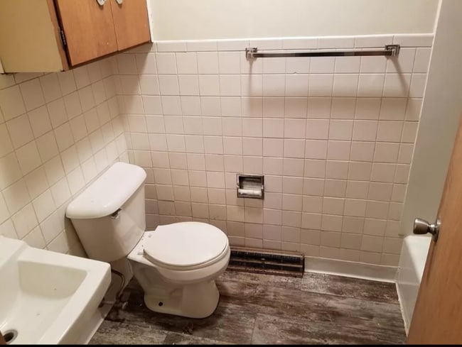 2223-2223 7th Ave unit 1, Rockford, IL 61104 - photo 5