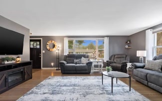 1071 Kenwood St, Green Bay, WI 54304