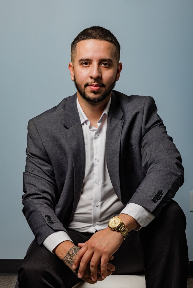 Agent Photo