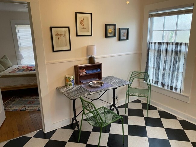 3105 Cedar St, Austin, TX 78705 - photo 6