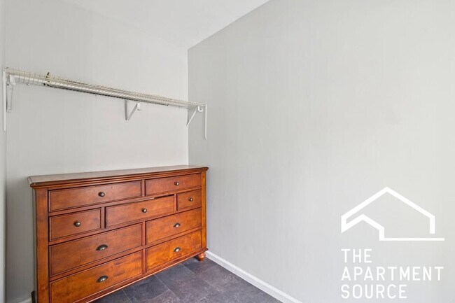 6228 S Western Ave unit 306, Chicago, IL 60636 - photo 6