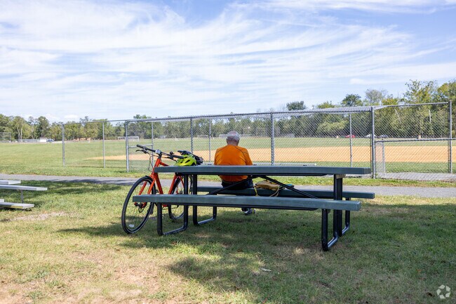 Relax in the shade and savor a beautiful day at one of Bedminster’s many scenic parks.