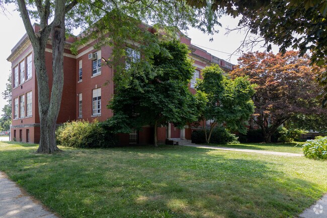 Side view of Edwards S. Rhodes Elementary School.