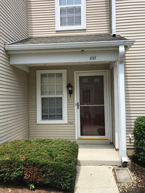 1111 Cambridge Ct, Palmyra, PA 17078 - photo 1