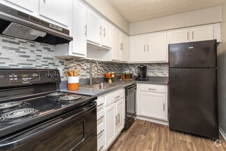 4375 Cascade Rd SW, Atlanta, GA 30331