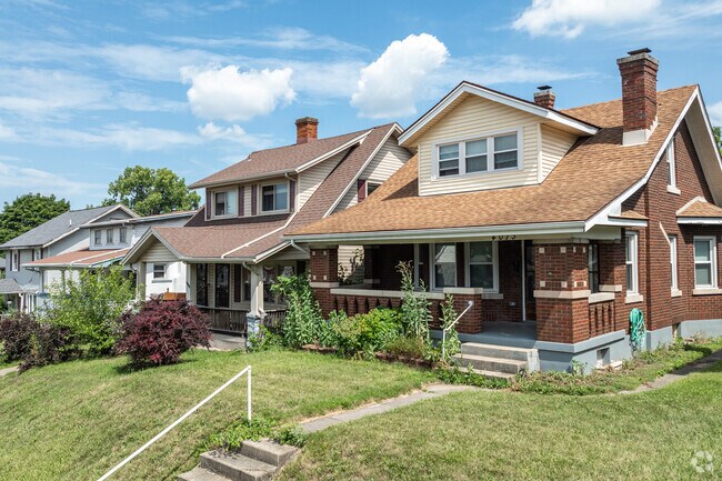 While traveling through Wright View, you'll find lots of brick homes on hills with yards.