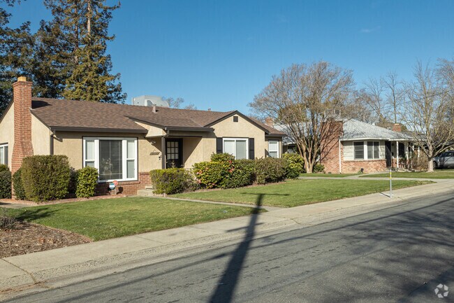 There are a few styles of homes in the Tahoe Park neighborhood.