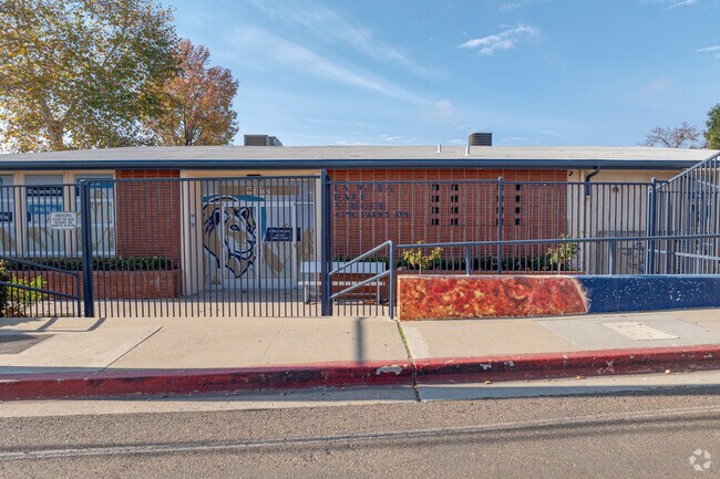 La Mesa Dale Elementary School, where education meets excellence.
