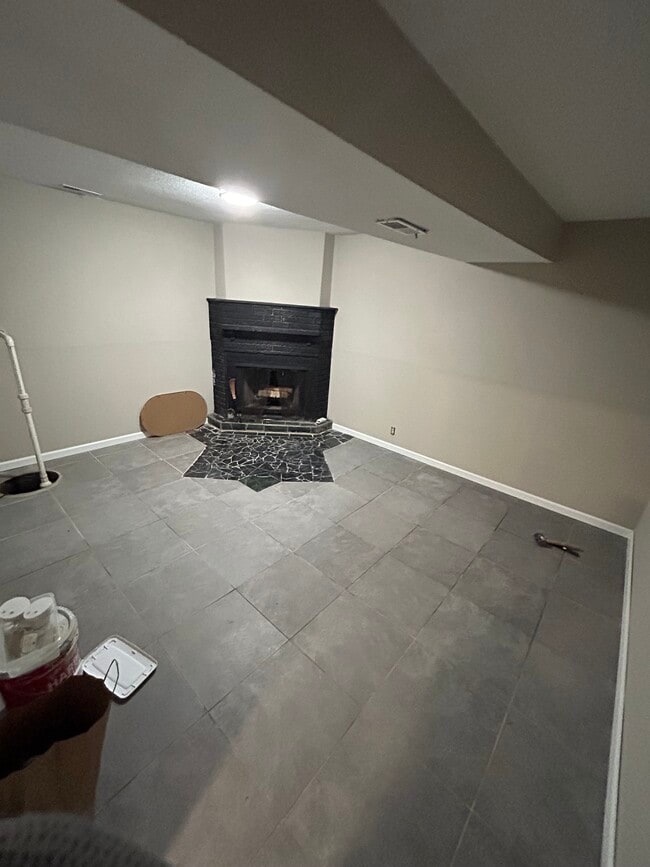 2725 Ponderosa Dr, Lawrence, KS 66046 - photo 2