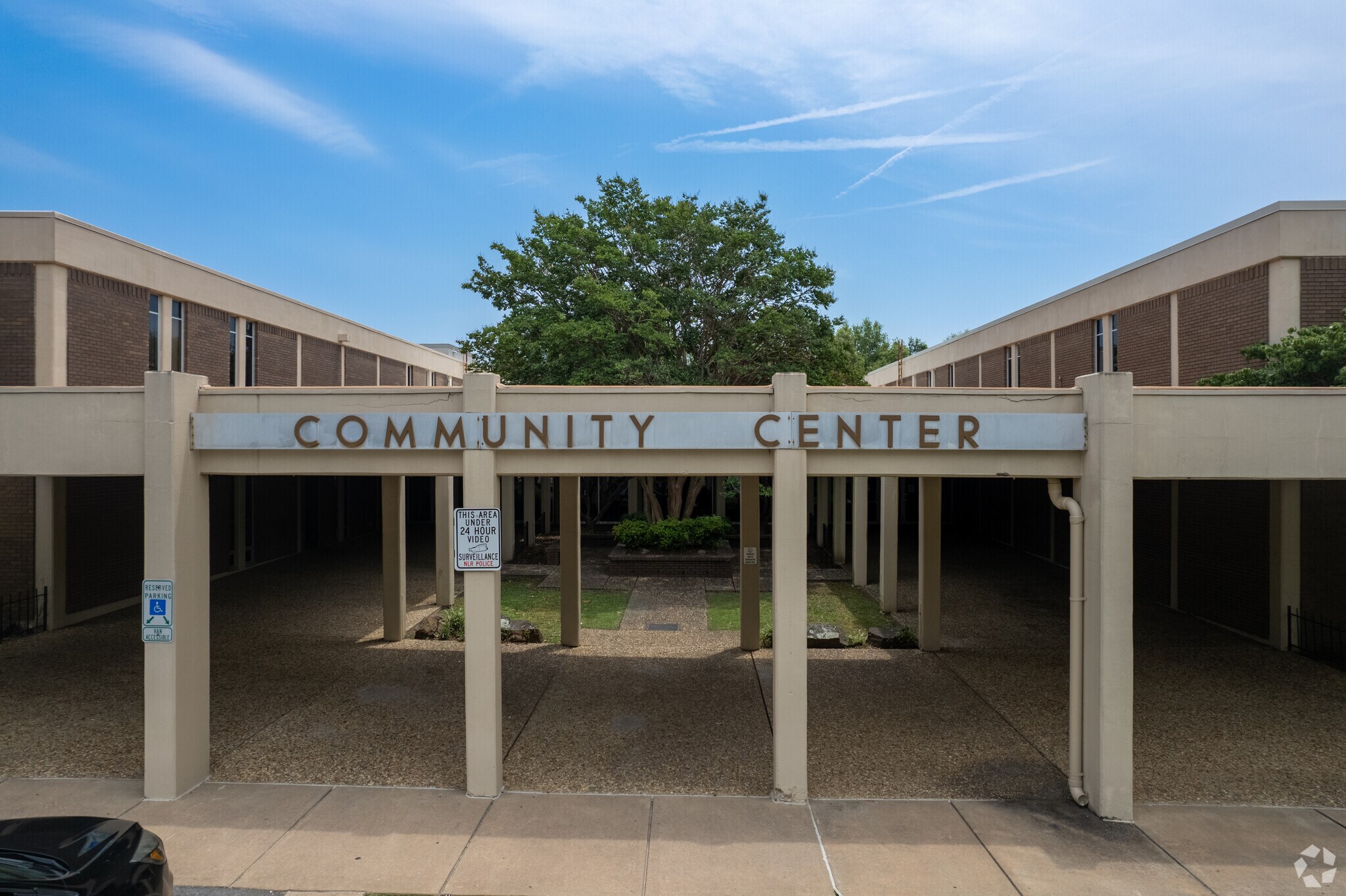 North Little Rock Community Center provides a variety of activities in North Argenta.