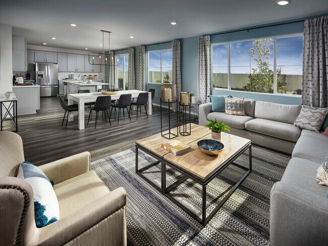 19541 Hanging Rock Rd unit 37077122, Lake Elsinore, CA 92532 - photo 4