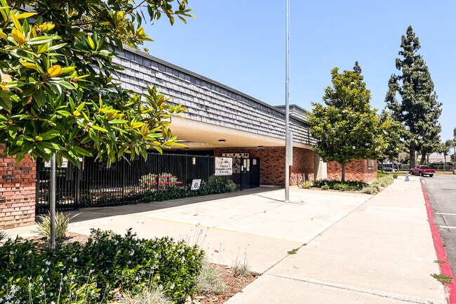 Brookhaven Elementary School welcomes Placentia Students.