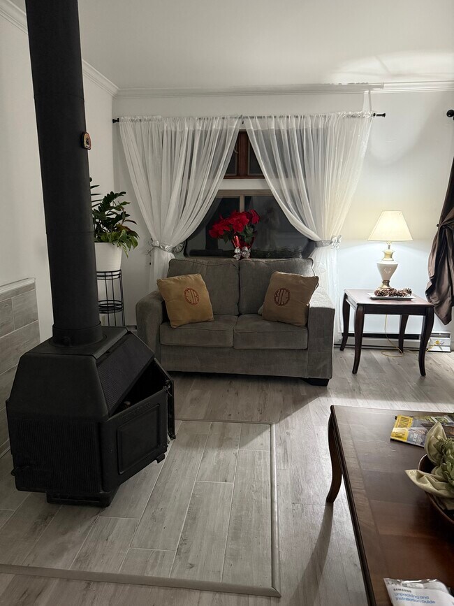 1053 Danby Rd unit 1, Ithaca, NY 14850 - photo 4