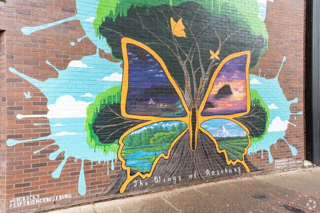 Art and culture are near Laurelwood in downtown Roseburg.