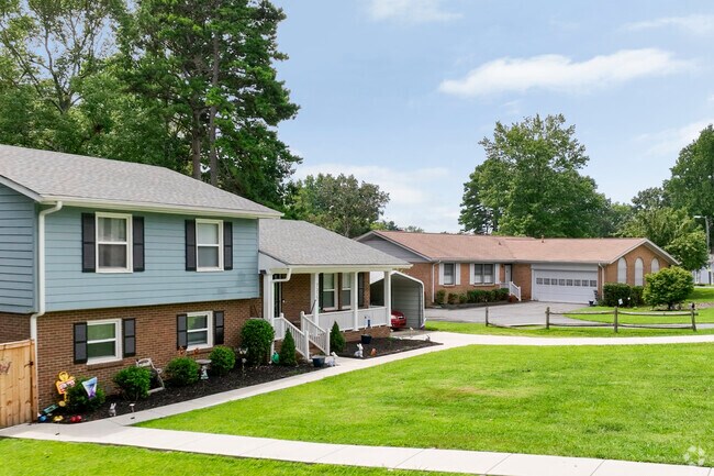 There is a lot of diversity in the homes styles that are located in the Pawtuckett community.