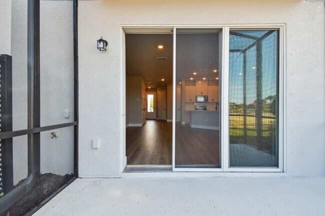 11746 Full Moon Loop, Parrish, FL 34219 - photo 2