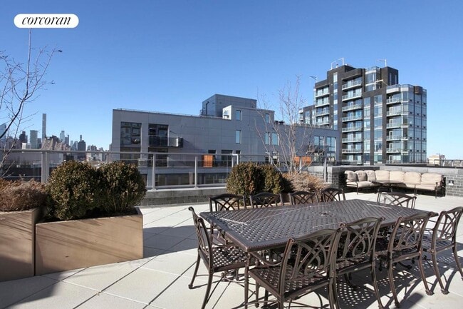 41-23 Crescent St, Queens, NY 11101 - photo 7