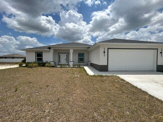 2314 Kismet Pkwy W, Cape Coral, FL 33993