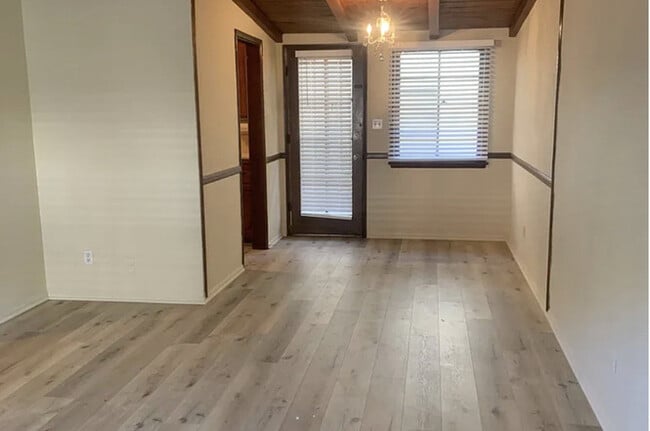 4652 Colfax Ave, North Hollywood, CA 91602 - photo 3