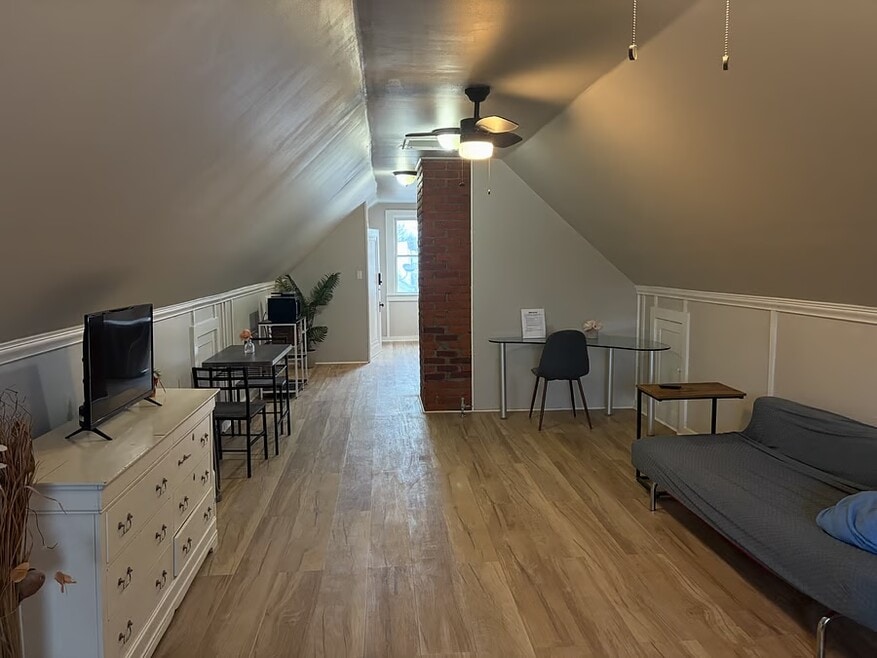 15101 Arden Ave unit UP, Lakewood, OH 44107 - photo 1