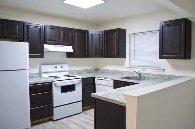 The Willows at Spring Mill, Mullica Hill, NJ 08062 - photo 2