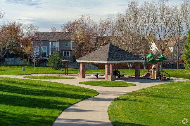 Peakview Park South has a nice picnic gazebo and playground.