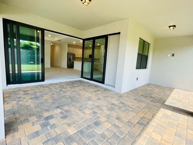 1962 Tripletail Ln, Naples, FL 34114 - photo 7
