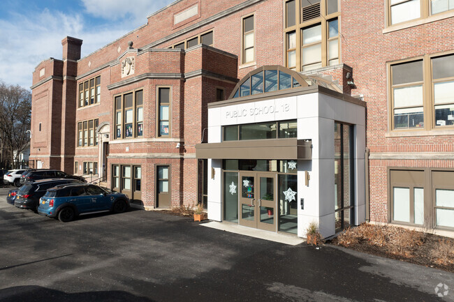 The main entrance at PS18 in Troy, NY.