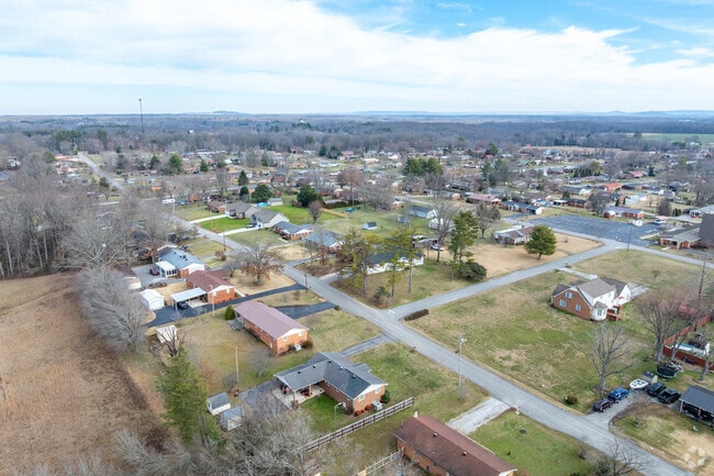 Homes on midsized lots can be found all over McMinnville.