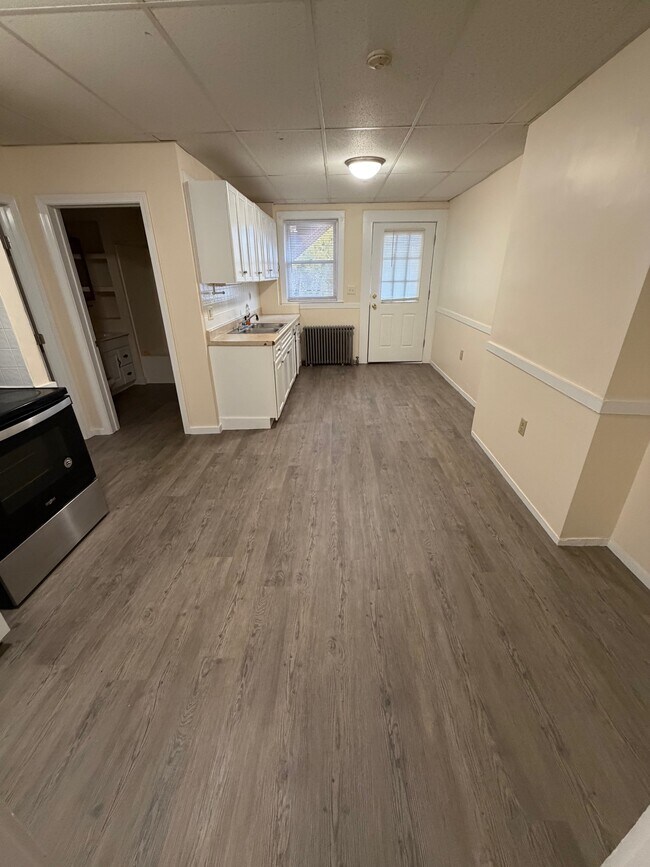 11 Gilbride Terrace unit 11 Gilbride Terrace, Lowell, MA 01851 - photo 5