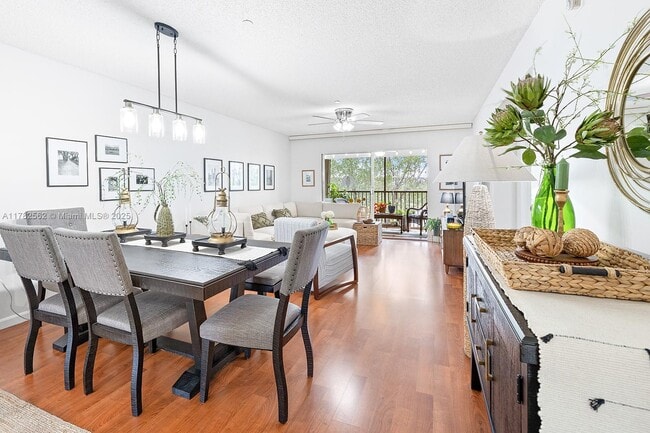 Plymouth at Century Village, Pembroke Pines, FL 33027 - photo 5