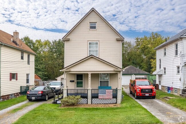 Narrow shotgun-style homes line many streets in Steelton.