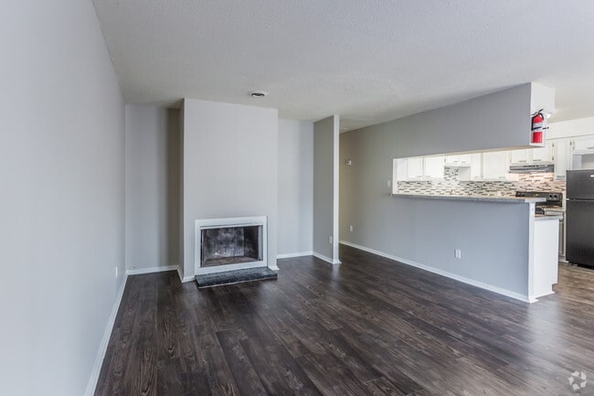 Emerald Square-New, Memphis, TN 38115 - photo 6