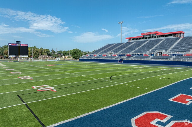 West Monroe High School offers plenty of fun after school activities.