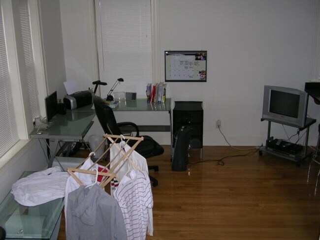 *Pictures are representative samples of the advertised unit. In some cases, the actual units you tou