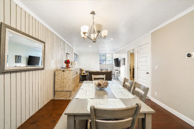 300 S 700 E unit Appx, Salt Lake City, UT 84102 - photo 2