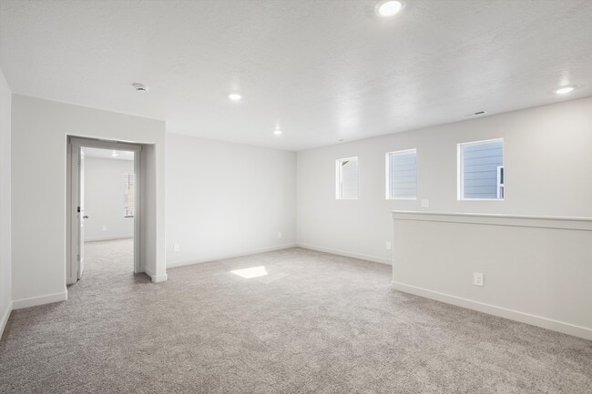 3462 N Gina St, Eagle Mountain, UT 84005 - photo 4