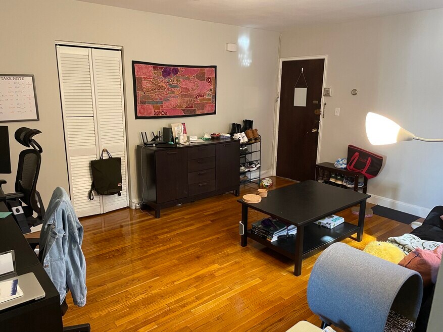 61 Selkirk Rd unit 1, Brighton, MA 02135 - photo 1