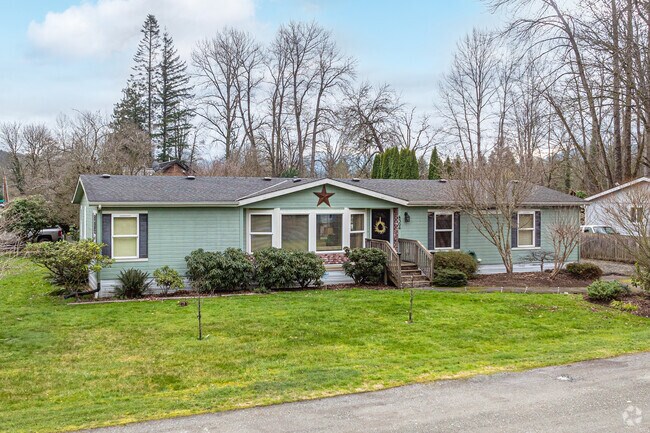 Wooded lots and large lawns are common for homes of all sizes in Fall City.
