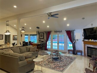 11310 Pinehaven Ave, Bakersfield, CA 93312