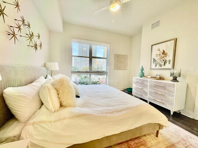 528 NE 26th St unit A1, Miami, FL 33137 - photo 7