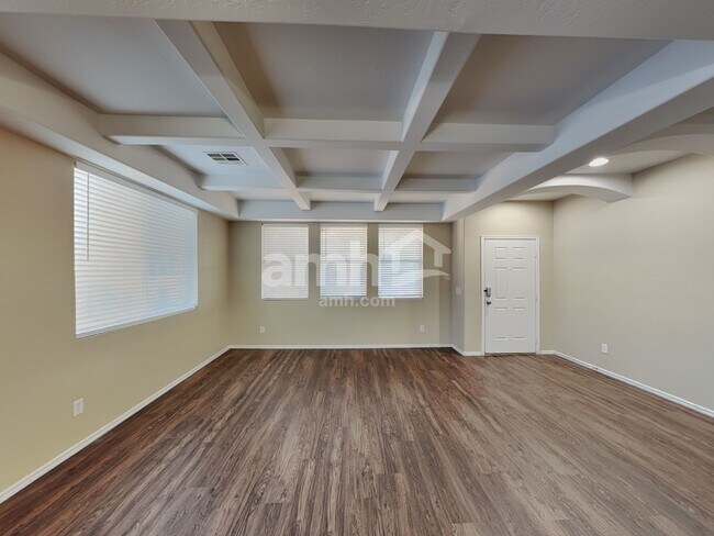 14954 W Charter Oak Rd, Surprise, AZ 85379 - photo 7