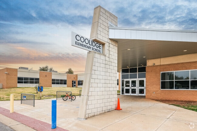 Coolidge Elementary serves students in the Oklahoma City area.