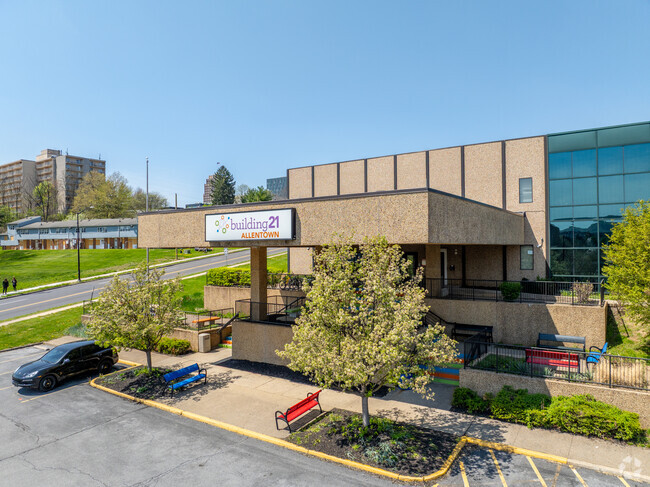 Building 21 Allentown is a public, magnet school located in Allentown, PA.