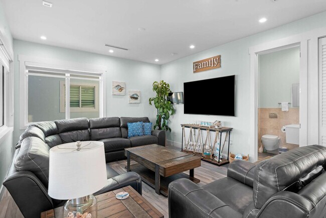 811 104th St unit ID1325586P, Marathon, FL 33050 - photo 3