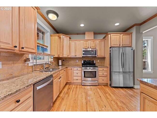 7444 SE 114th Ave, Portland, OR 97266 - photo 3