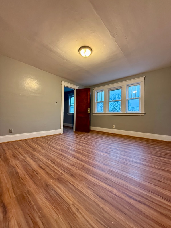 88 Schutrum St unit 2 Upper, Buffalo, NY 14212 - photo 3