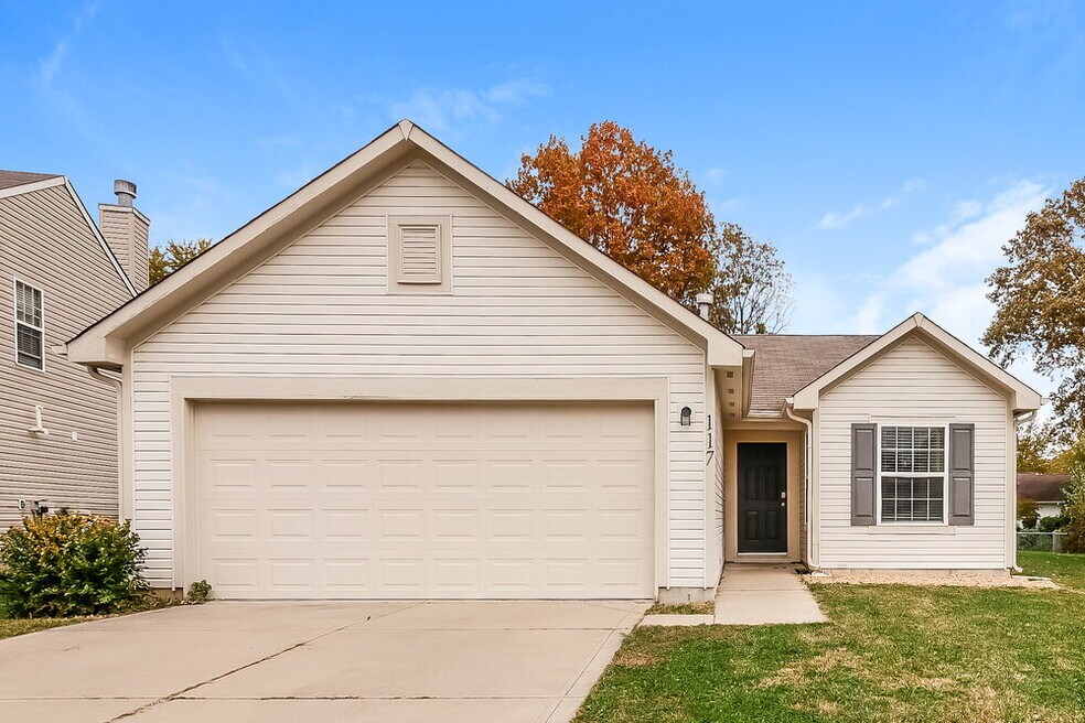 117 Hilltop Farms Blvd, Whiteland, IN 46184 - photo 1